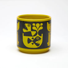 Load image into Gallery viewer, Magpie x Hornsea Mug - Cat &amp; Piraña in Chartreuse
