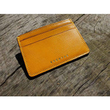 Load image into Gallery viewer, Escuyer mustard yellow Tuscan leather cardholder wallet, handmade in Portugal
